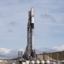 SpaceX, 캘리포니아에서 Falcon 9 로켓에 23개의 Starlink 위성 발사 이미지