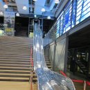 메가박스 앞 이미지