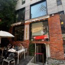 브라운디저트 | 강남역 소금빵이 맛있는 디저트 맛집 카페 베이커스트 브라운 후기