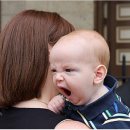 하품하는 사람들