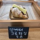 루반커피 | 김해에서 만나는 프랑스 전통의 맛 김해카페 루반커피 방문 후기