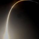 “달로간다” 아르테미스 로켓이 그린 섬광의 궤적 이미지