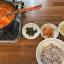 토종돼지볶음찌개 이미지