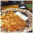 무쇠김치삼겹 - 강서구 명지국제6로 226 | 무쇠김치삼겹