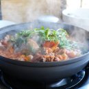 산빛민박 | 하동 식당 후기, 계곡 앞 평상에 앉아 한 끼를 즐기다