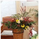 2025년 11월 3주 추수감사절 성전 꽃꽂이 - 함께하는교회 이미지