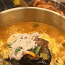 휴고김밥 이미지