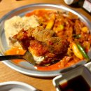 신사초등 | [신사 맛집] 신사역 한식주점 하마식당 통다리 닭곰탕 홍두깨육전 지짐목살두부김치 방문후기