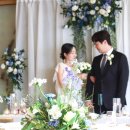 스몰웨딩 블루화이트 꽃장식 플라워디렉팅 포토테이블장식 웨딩플라워장식 테이블데코레이션 가족예식 후기