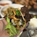 의왕 애견 동반 고기집 | 야장 테이블이 있는 대들보정육점식당