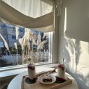 화월 | 김해 삼계동 | 고급진 분위기 크럼블케이크 맛집 카페 화월 花月 찐내돈내산 후기