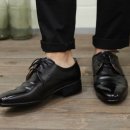 시선이 머무는 곳 이미지