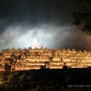 " 보로부드르 사원 이야기 " 이미지