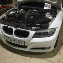 BMW E90 320 엔진오일 소모 가이드고무 밸브 씰 헤드커버 가스켓 경남(창원,마산,진해,김해,장유)수입차 정비 수리 유로모터스 291-1119 이미지