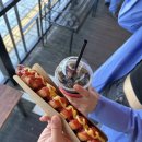 등대일식 | [속초 여행] 1일차(88생선구이, 영랑호수윗길, 보드니아 커피하우스, 등대해수욕장, 영금정, 속초레몽)