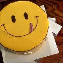 스마일바스켓 | 신사 가로수길 카페 노티드 | 옐로우바스켓 팝업, 스마일 케이크 후기