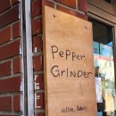 경상국립대학교병원노동조합 | 진주빵집 빵지순례1. 페퍼그라인더 후추소금빵 소금빵맛집 웨이팅후기 방법 생활의달인