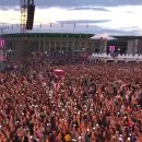 롤라팔루자 베를린 제이홉 무대 관객뷰 이미지