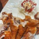 육회한통닭 이미지