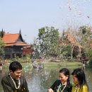 정화의 물로 축복 기원, 태국의 설날 축제 쏭끄란 이미지