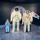 티제이 빌딩 | 달고 반짝거리면 일단 입에 넣어