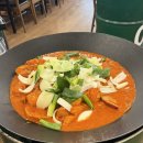 어리닭 | 수원실내체육관 KT위즈파크 맛집 통큰솥뚜껑닭볶음탕 장안구청점