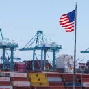 트럼프 대통령, 인도네시아, 미 무역 협정에서 관세 및 관세 장벽 인하할 듯 이미지