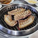 두부랑 흑돼지랑 이미지