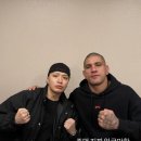 UFC 챔피언이랑 사진 찍은 쌈디 근황...JPG 이미지