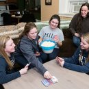 The Hill(더 힐) 이미지