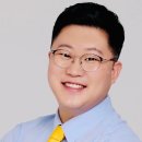 현대운수 노동조합 | 움직임과 직관의 변주: QWER과 &lt;나는 반딧불&gt;의 시간 미학
