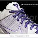 ZOOM KOBE IV a.k.a Grey Purple Splatter 이미지