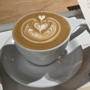 용산-331 | 용산 카페 추천 커피, 디저트 맛집 폰트 용산점. 주말 웨이팅 후기