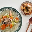 초록밀칼국수 | 집에서 즐기는 강릉맛집 까치칼국수 바질칼국수 장칼국수 밀키트 리얼후기