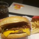 맥도날드 베이컨토마토디럭스 세트 먹고 왔어요! - 맥도날드 외대점 후기