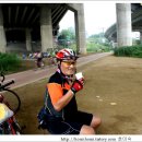 [포토]노익장을 과시하는 80세의 자전거 라이더 유천수옹(참전유공자회회장 이미지