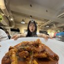 나의마음엔둘레가없어서넌넘쳐버릴일이없어