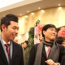 김영창 사장님 자제분 결혼식장에서 찍은 비트로 가족들의 모습 이미지