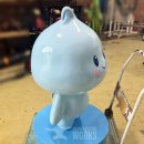 캐릭터 조형물 이미지