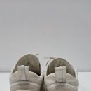 맑은샘 세탁전문점 | 발리 비아라 스니커즈 세탁은 손상 없이 깔끔하게 잘해야 돼요!