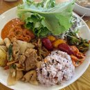 놀란치킨 | 강남역 점심 ‘놀란치킨’ 한식뷔페 후기 🍽 9천원 가성비, 직장인 점심으로 딱!