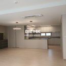 황금빛공인중개사사무소 이미지