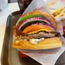 앤 | 강남 햄버거 맛집 신논현역 수제버거 위트앤미트 후기