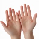 일상에서바로통하는인터넷+스마트폰실무 | 손가락이 '딸각' 안 펴진다고요? 방아쇠수지증후군, 수술 없이 극복한 3주 리얼 후기