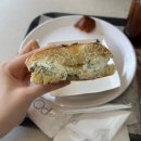 둠바둠바 | 김해 장유 대형카페 “ 포븐 ” 신상 버터떡 먹어본 솔직 후기