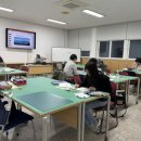 일상을 기록하는 수채 펜드로잉 이미지