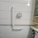 중동샘터 옆 | 화장실 노약자 안전손잡이 설치 업체