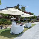 오크빌민박 | 야외결혼식 웨딩용품 임대 접이식 캐노피 텐트 사각테이블 대여 맥스의자 폴딩 흰의자 렌탈