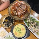 미쓰족발거제아주점 | 명동맛집 칼국수 샐러드 기본 제공 미쓰족발 명동점 후기