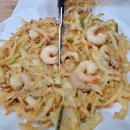 화신떡볶이 | 🍜 오랜 친구들과 함께한 특별한 미식 기행! 이번 달의 주인공은 '칼국수의 화신' 😋